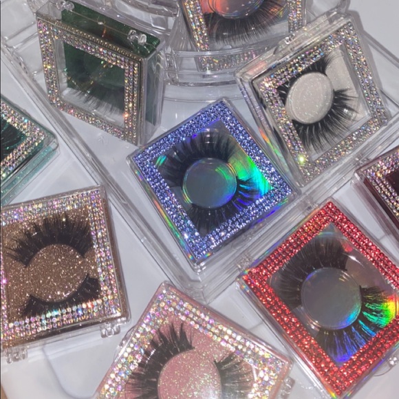 Mink Lashes Style: Tiara - Picture 4 of 4